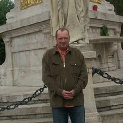 János