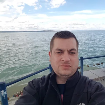 István