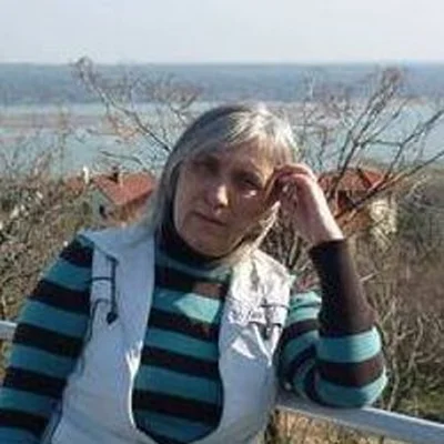 Jutka, Dunaújváros
