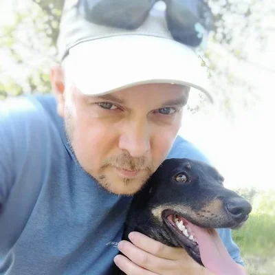 Ákos