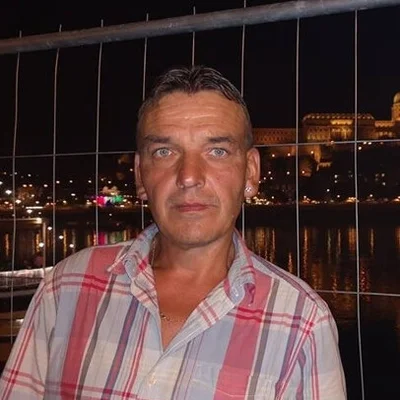 István
