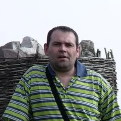 László