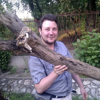 György