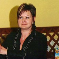 Karolina, társkereső Csemő