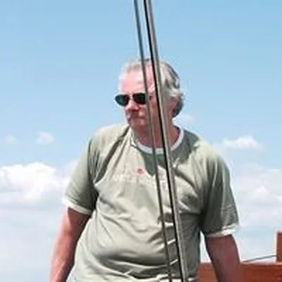 József