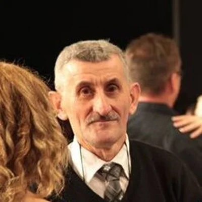Péter
