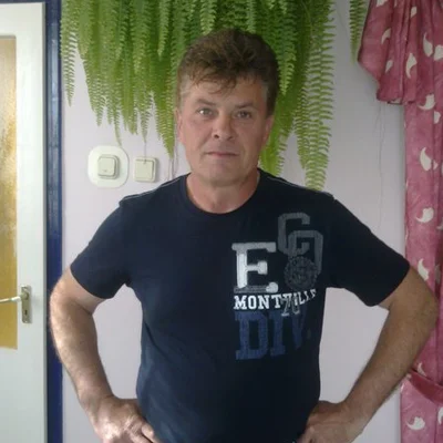 János