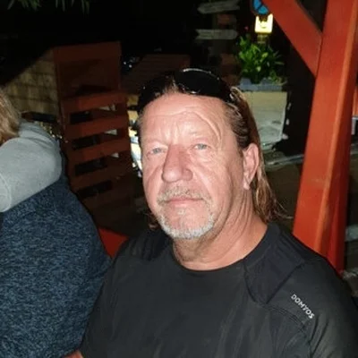 István