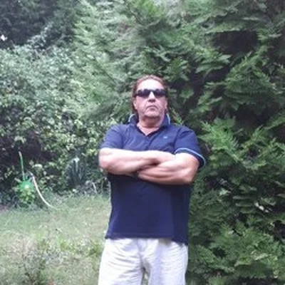 István