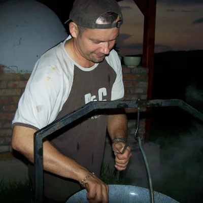 Zoli