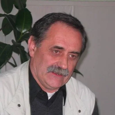 Karesz, Topolya
