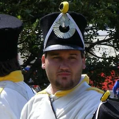 László