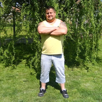 Pál