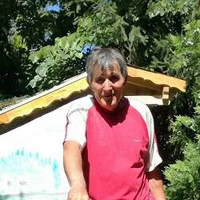 László
