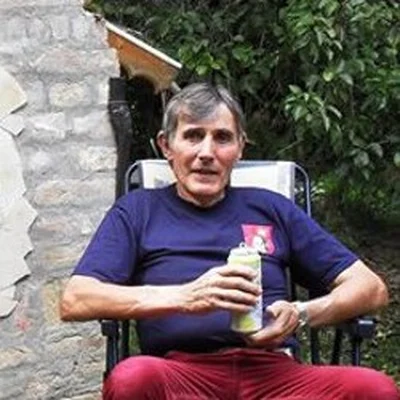 László
