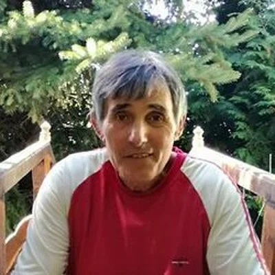 László
