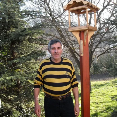 László