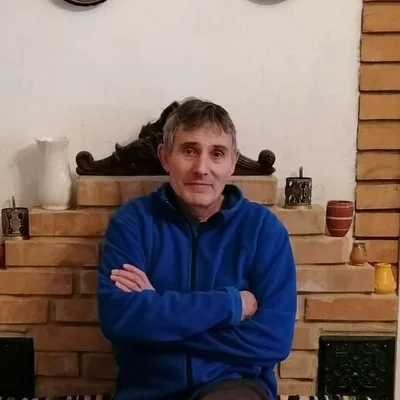 László