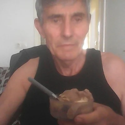 László