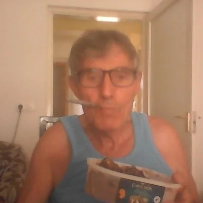 László