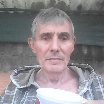 László
