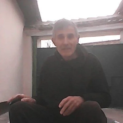 László