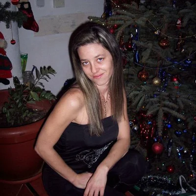 Mónika