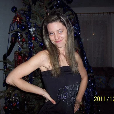 Mónika