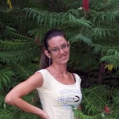 Mónika