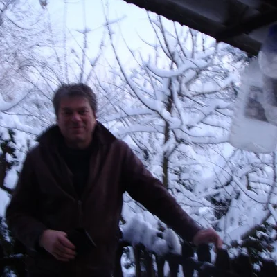 József