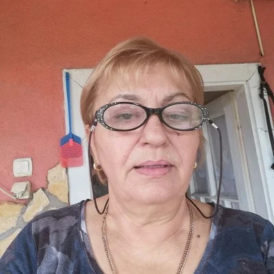 Júlia