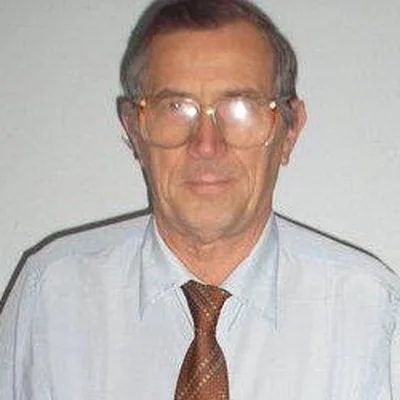 Elemér, Ajka