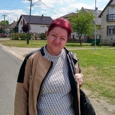 Éva