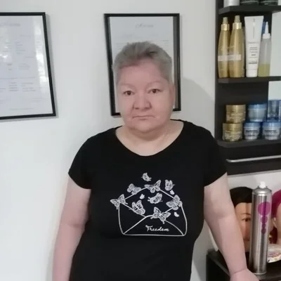 Éva