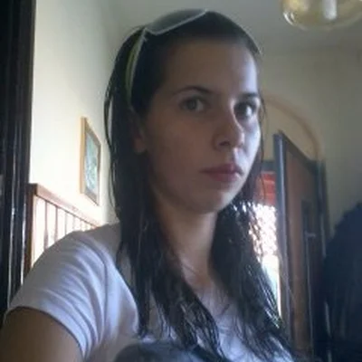 Moni