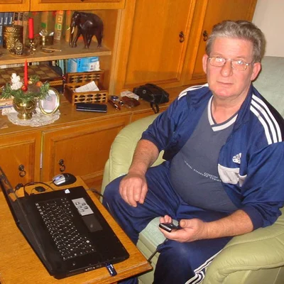 Béla