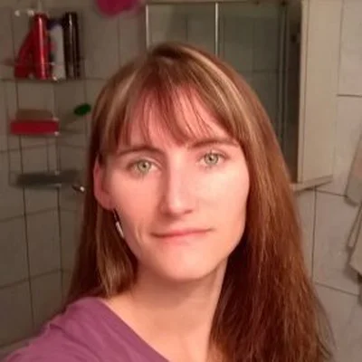 Dóra