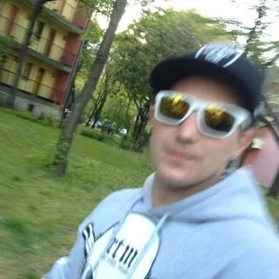 József