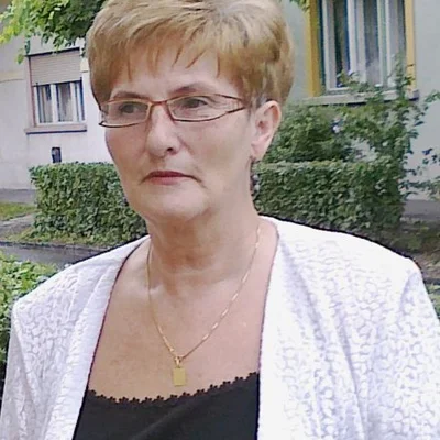 Éva, Vác