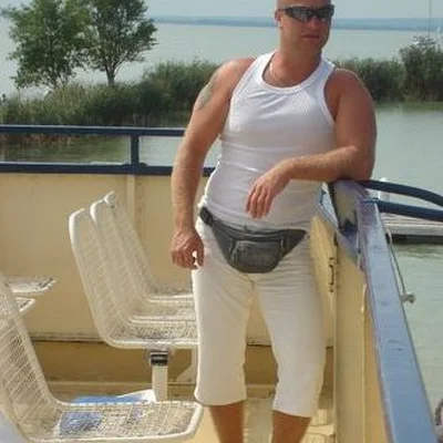 János