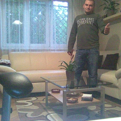 Tamás