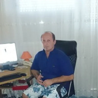 József