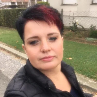 Niki, Villány