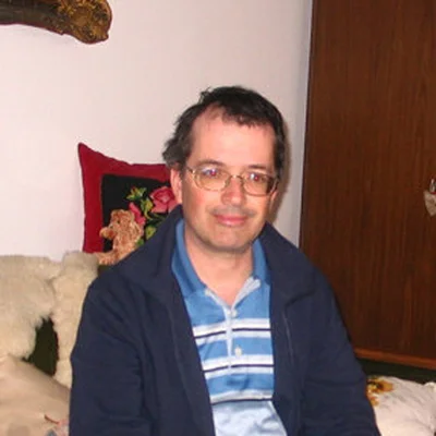 András
