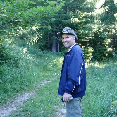 László