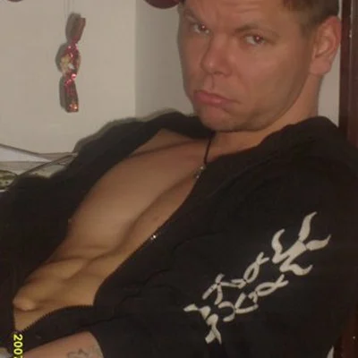 András