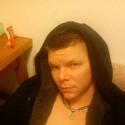András