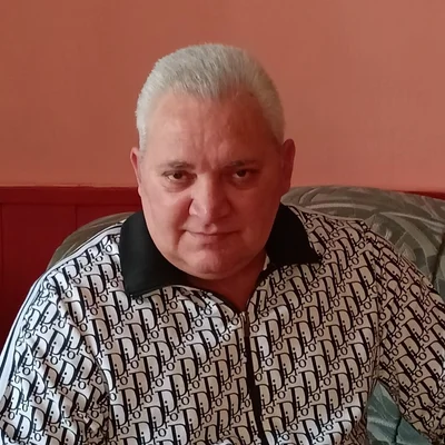 János