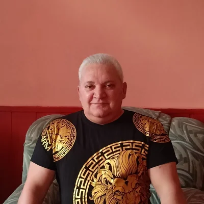 János