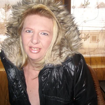 Nikol, Boldog